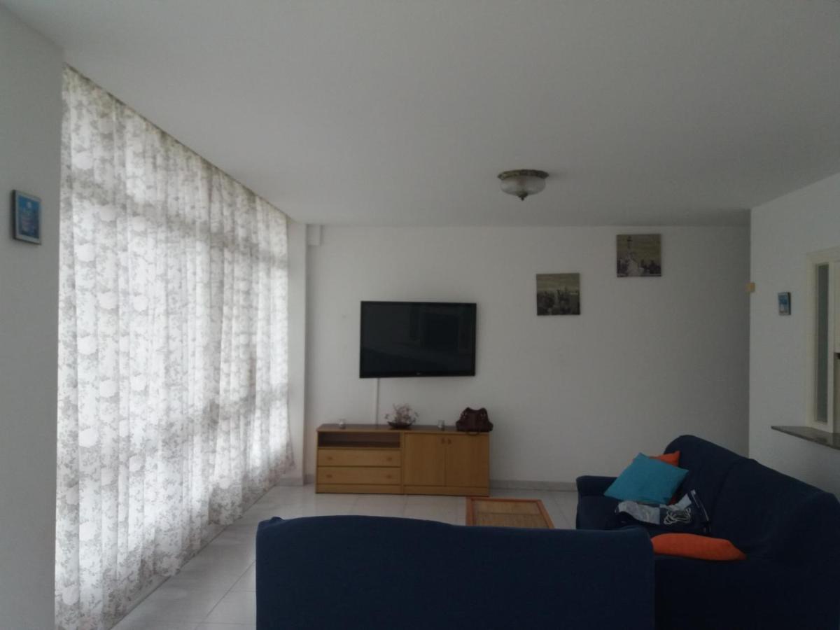 Apartamento Quenxe Apartman Corcubión Kültér fotó